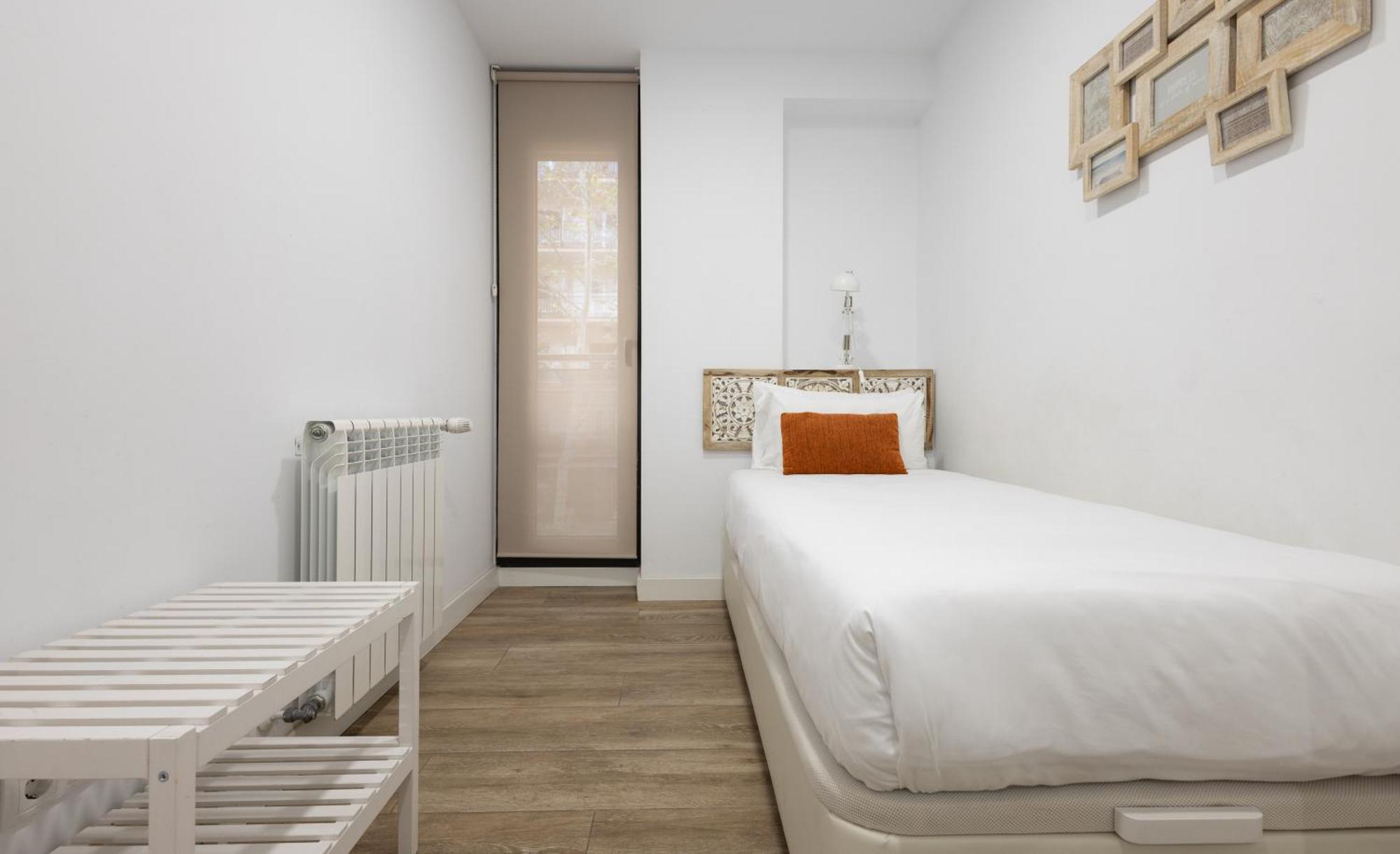 Stay U-Nique Apartments Fabra I Puig Барселона Екстериор снимка