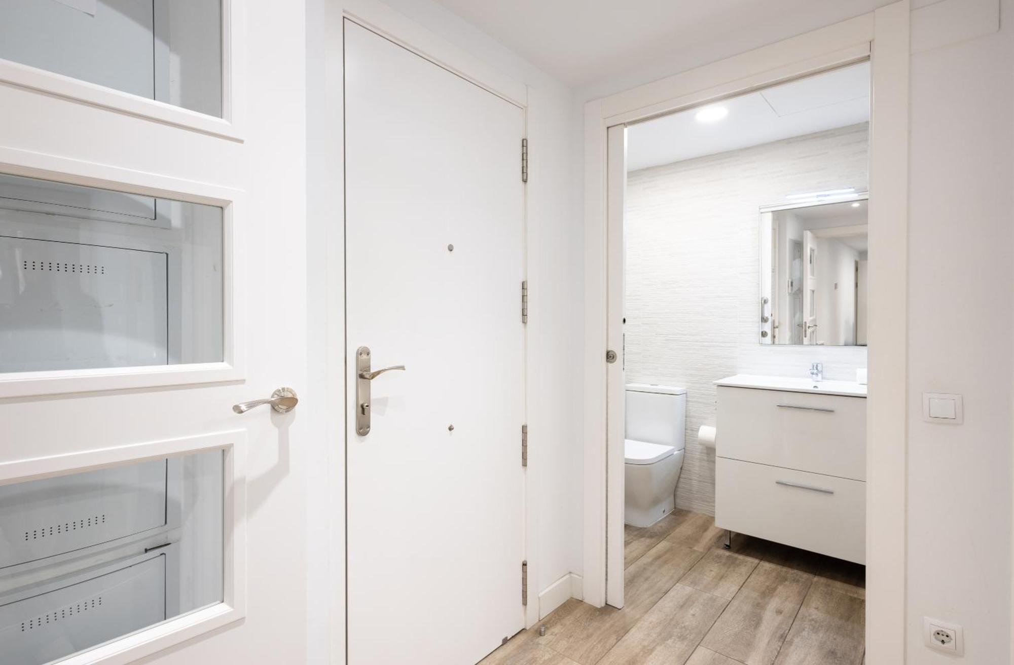 Stay U-Nique Apartments Fabra I Puig Барселона Екстериор снимка