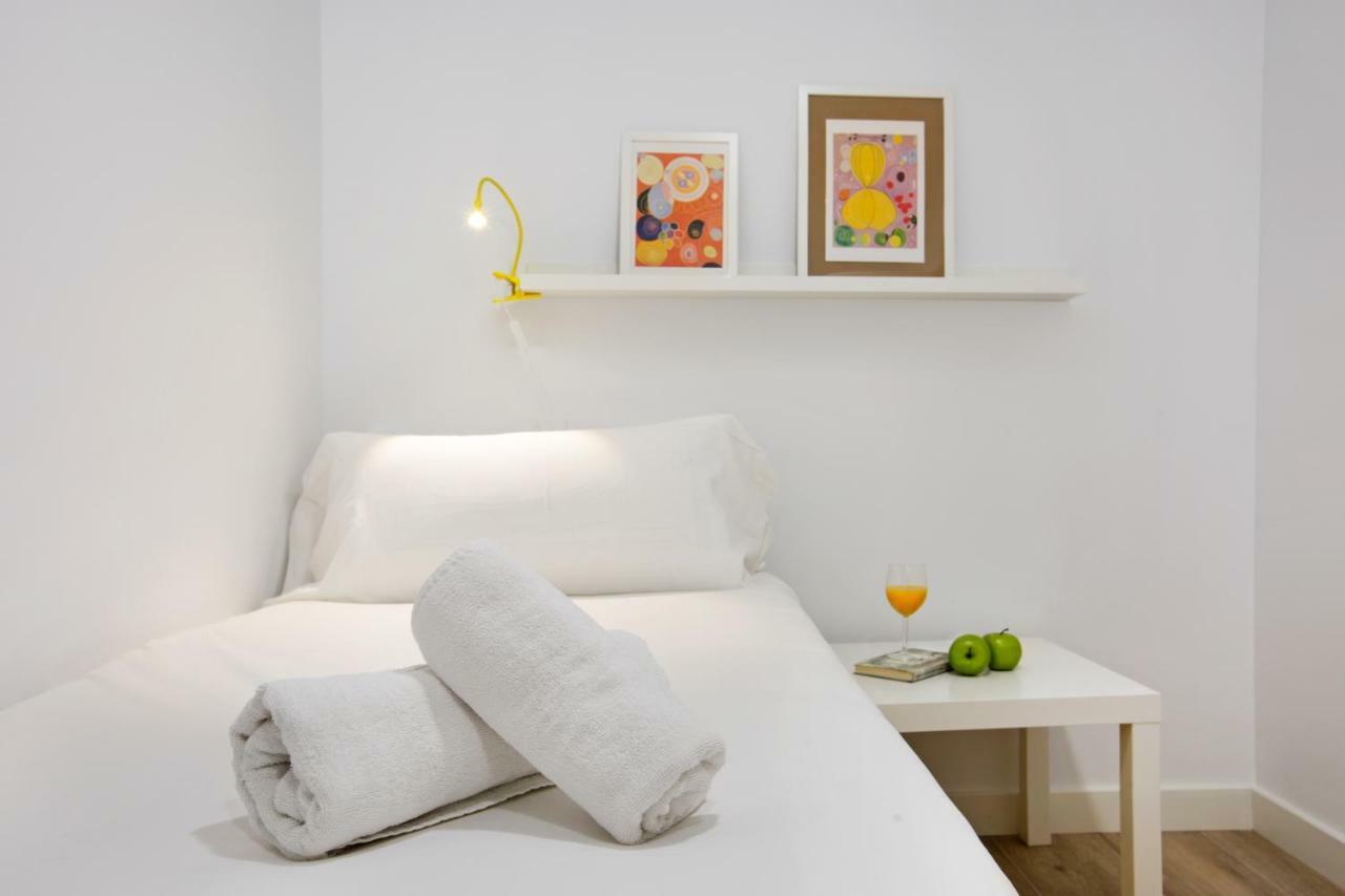 Stay U-Nique Apartments Fabra I Puig Барселона Екстериор снимка